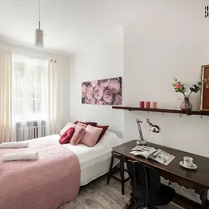 Apartment Shortstaypoland Mostowa, Warsaw