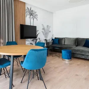  Apartment Novum Center Near The Train Station By Sun & Snow Poland