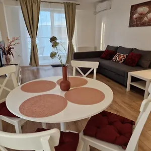 Sky Airport דירה אוטופן