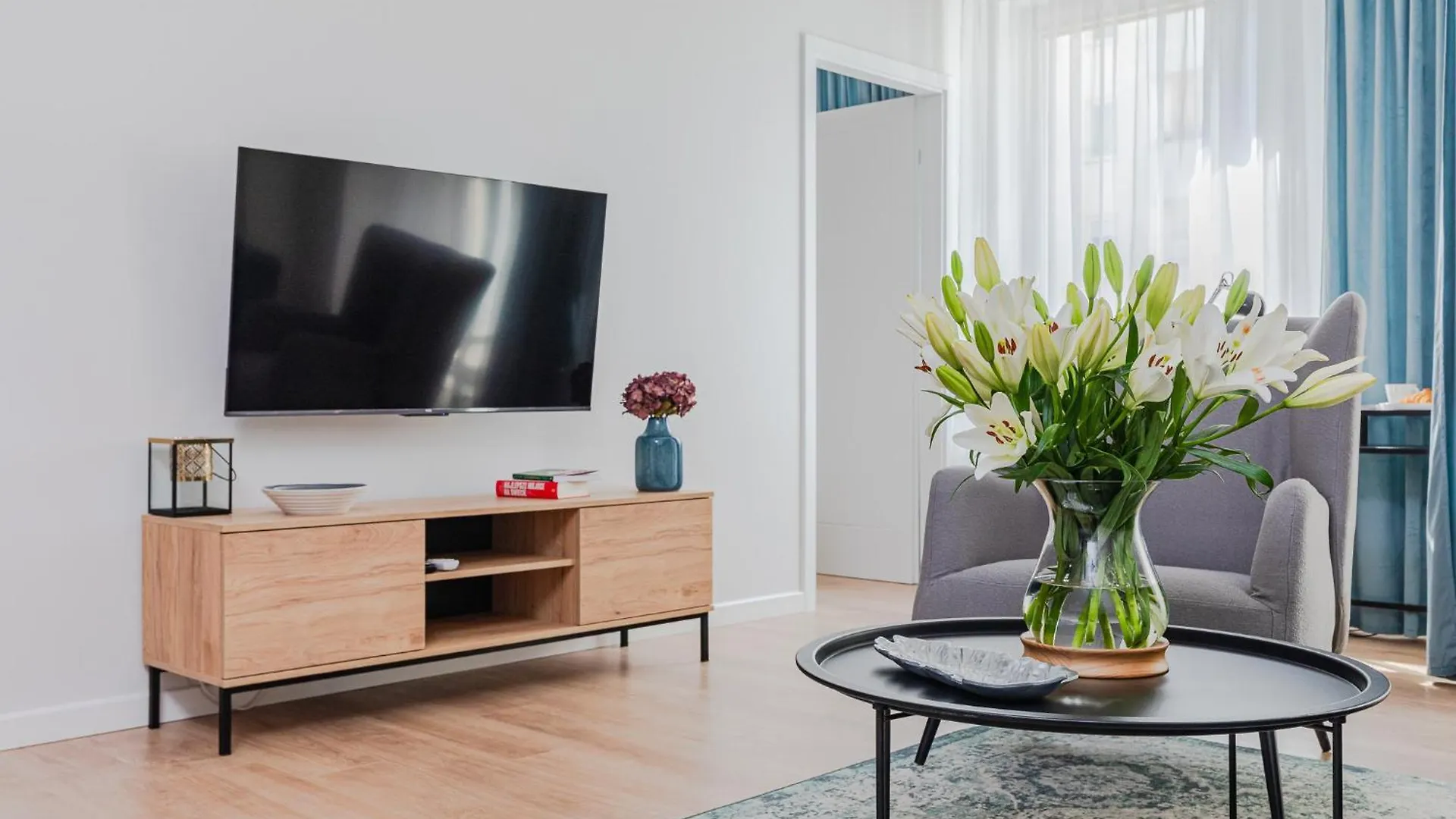 Vidoc Apartments Warsaw 0*,  Poland